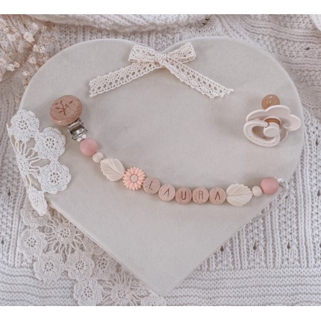 Personalizowana zawieszka do smoczka Arus Accesories Daisy brzoskwiniowa