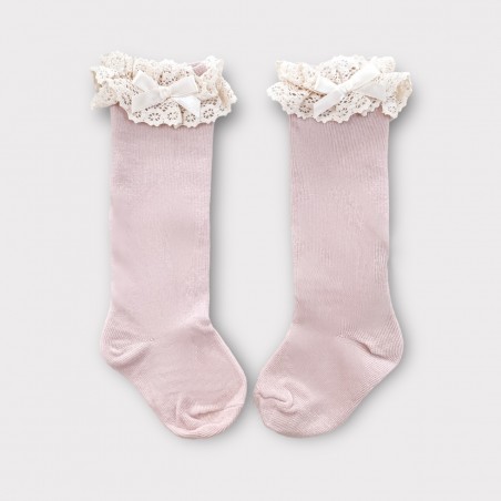 Podkolanówki z koronkową falbanką i kokardką pudrowy róż