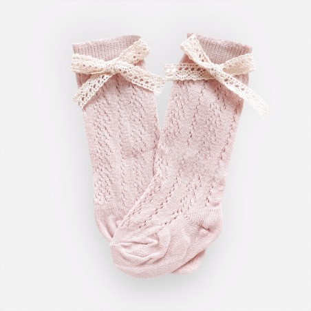 Ażurowe podkolanówki z koronką pudrowy róż