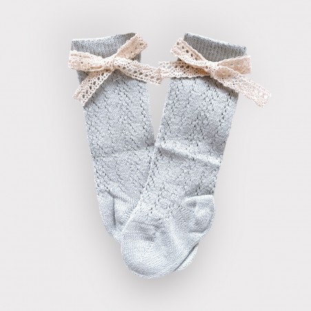 Ażurowe podkolanówki z koronką miętowe