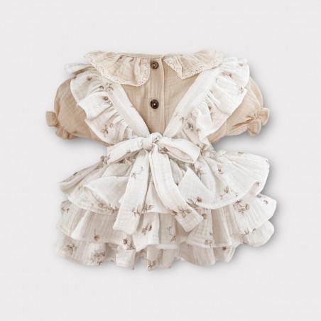 Komplet: Spódniczka ogrodniczka Fragile Peony+ koszula z bufką i koronką waniliowy beż
