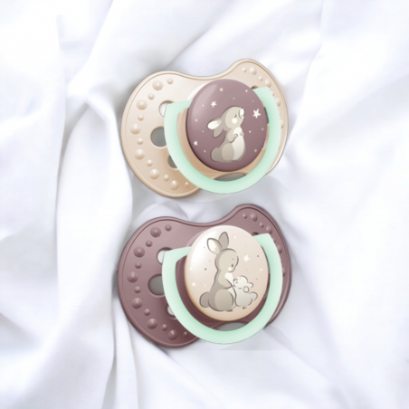 Smoczek silikonowy dynamiczny LOVI 0-3m 2 szt. Night&Day Girl 22/913girl