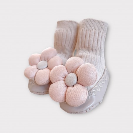 ANTYPOŚLIZGOWE BUCIKI ZE SKARPETKĄ prążkowane pastelowy beż
