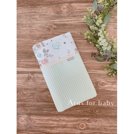 Koc / kocyk wafelek 75x100 Summer różyczki białe + mięta