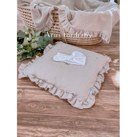 Poduszka Eco muslin stars z falbanką beż