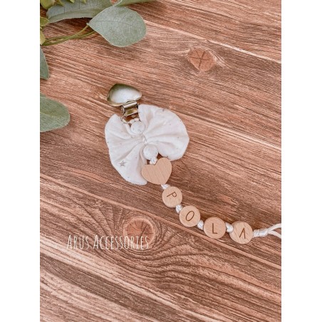 Personalizowana zawieszka do smoczka Arus Accesories bow Eco muślin white