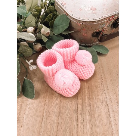 Sweterkowe skarpetki/ buciki z pomponem pastelowy róż