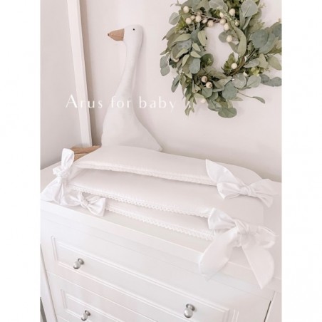 OCHRANIACZ DO ŁÓŻECZKA TOBIASZ Z KOLEKCJI LACE