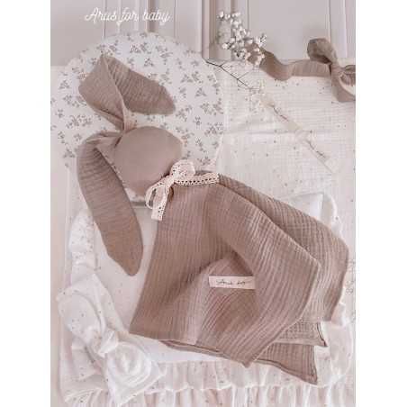 Przytulanka muślinowa handmade bunny Carmel